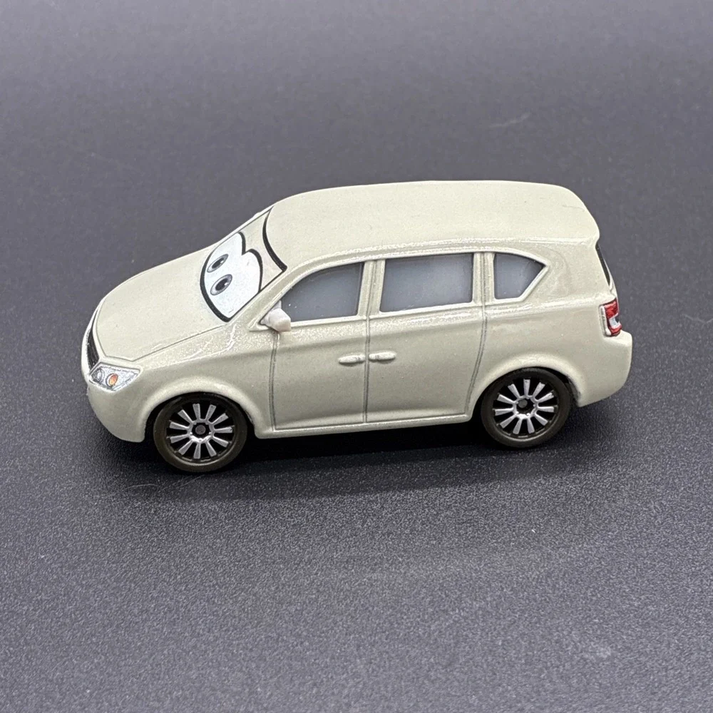 Disney Pixar Cars Melissa Bernabrake Gray Minivan Diecast Car Mattel